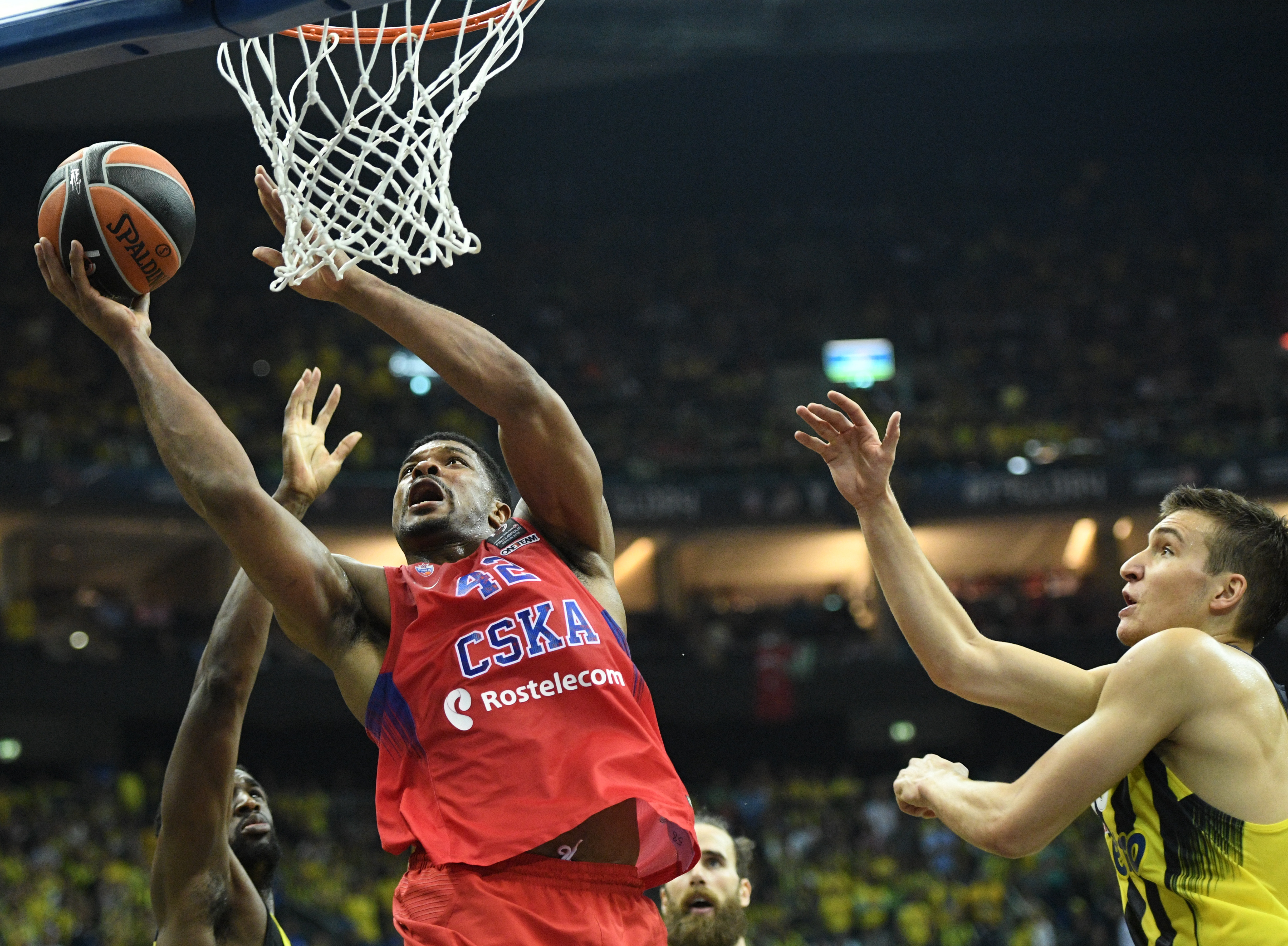 Euroleague – πλέι οφ: Η ΤΣΣΚΑ Μόσχα χωρίς τον Κάιλ Χάινς